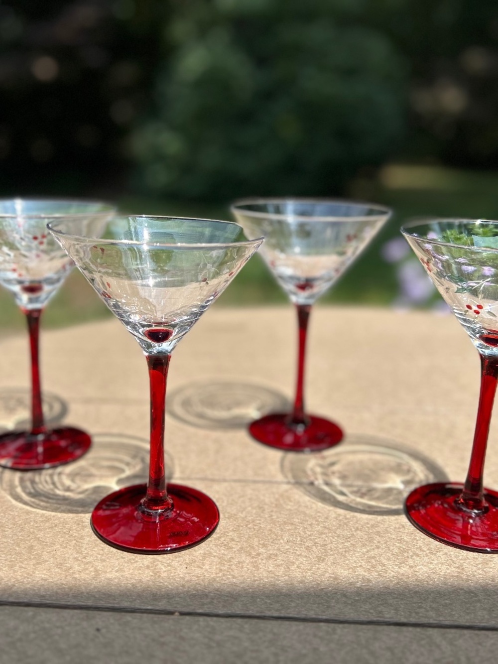 Pfaltzgraff Winterberry martini Glasses handprinted set of 4